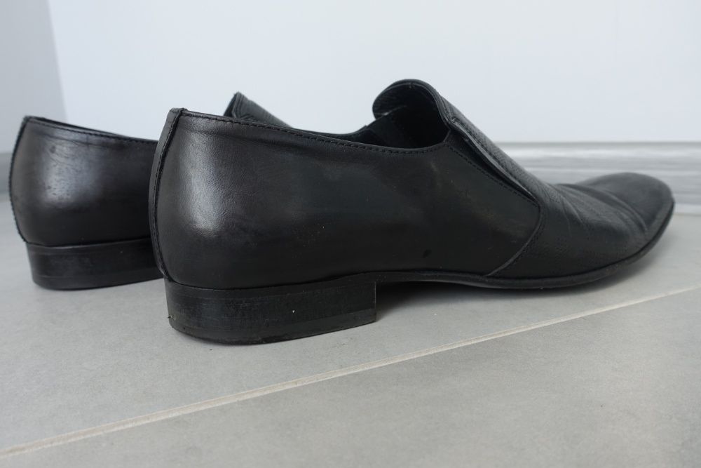 Продам оригинальные итальянские туфли 40р. Sandro Guardiani