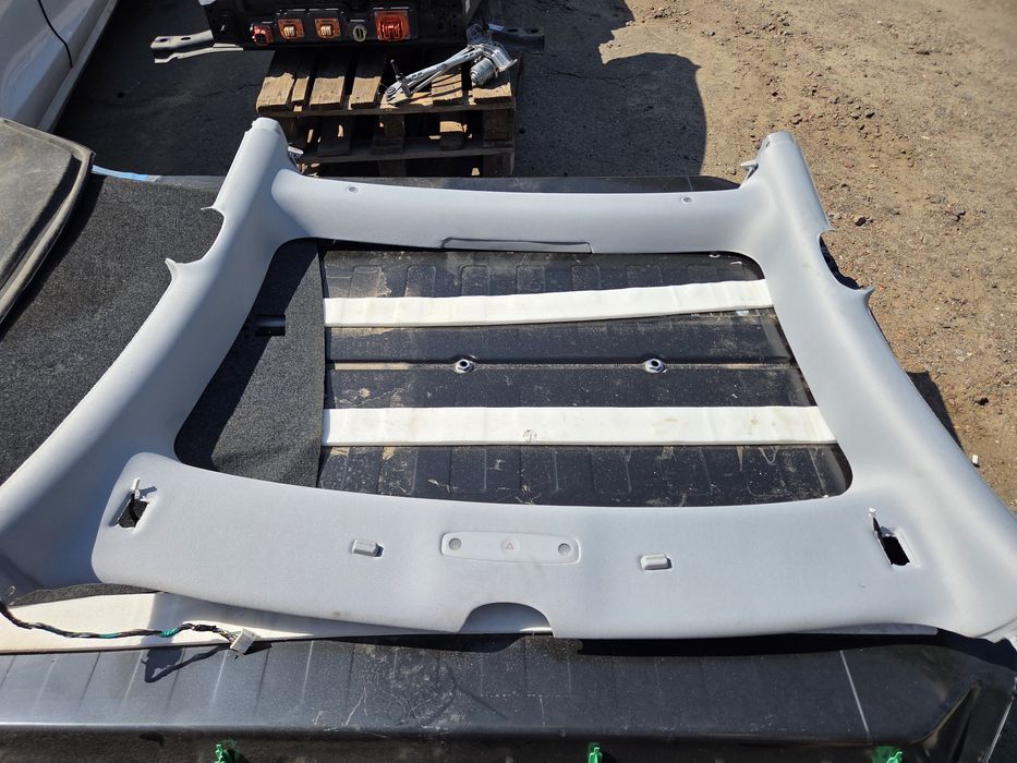 Потолок Tesla Model 3 Highland 2024 2025 оригинал разборка