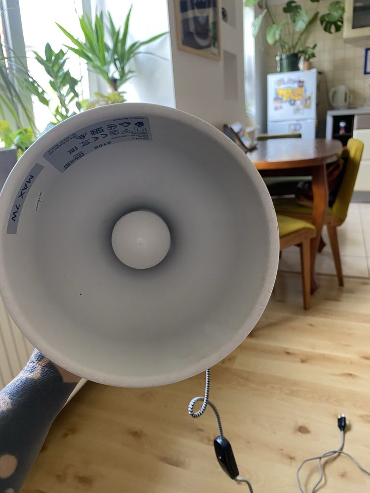 Lampa w stylu retro Ikea
