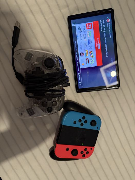 Nintendo Switch Oled + jogo + acessório