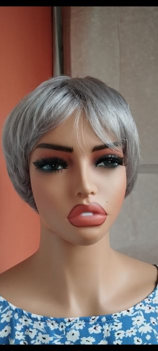 Парик 100%натуральный волос лёгкий удобный