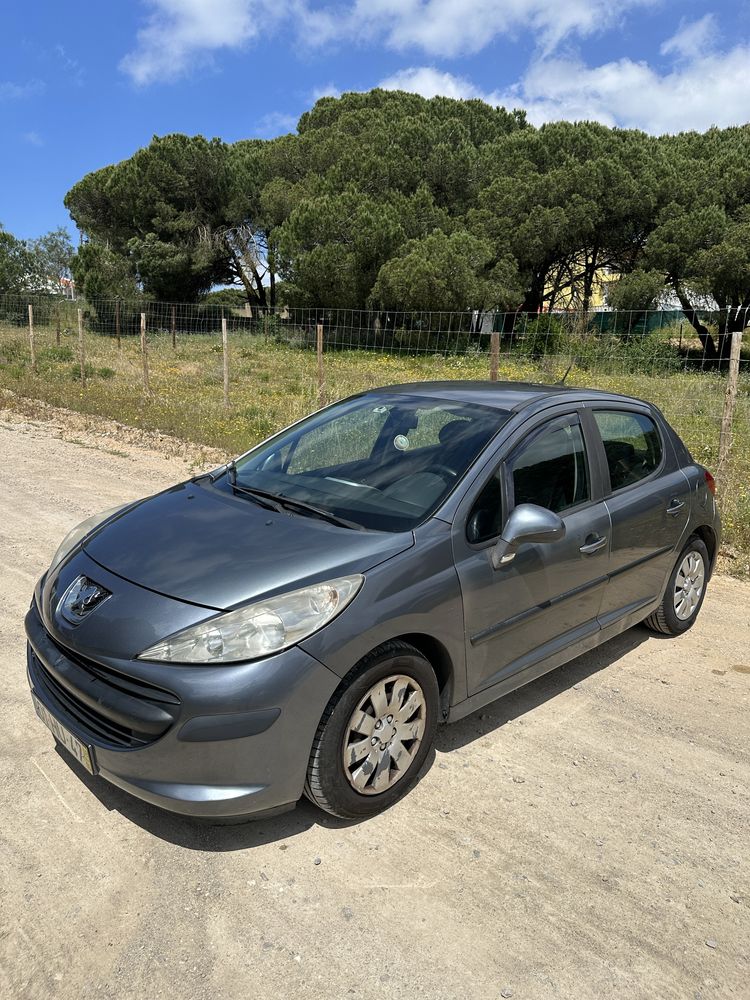 Peugeot 207 1.4d 70cv