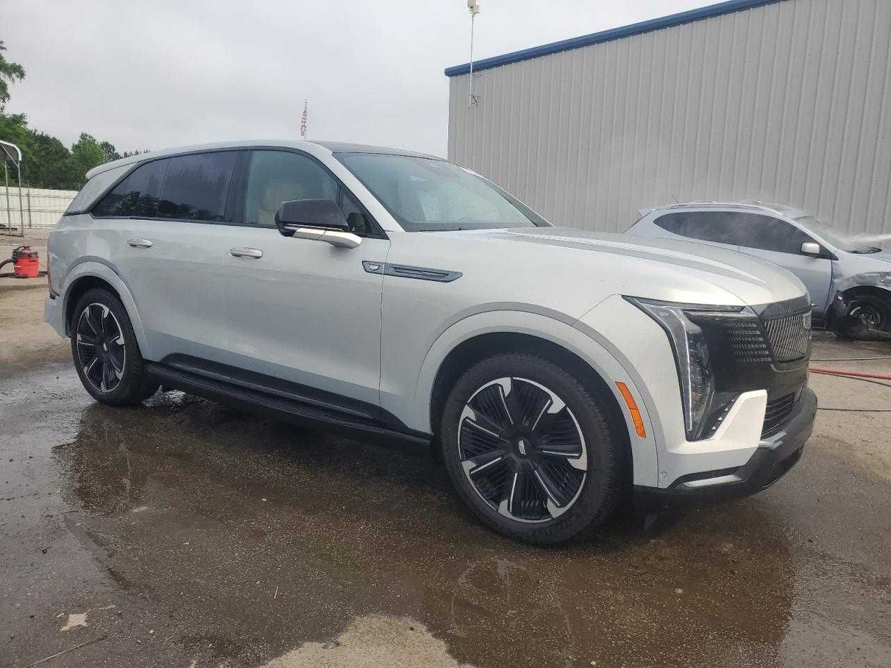 2025 Cadillac Escalade IQ SPORT-2