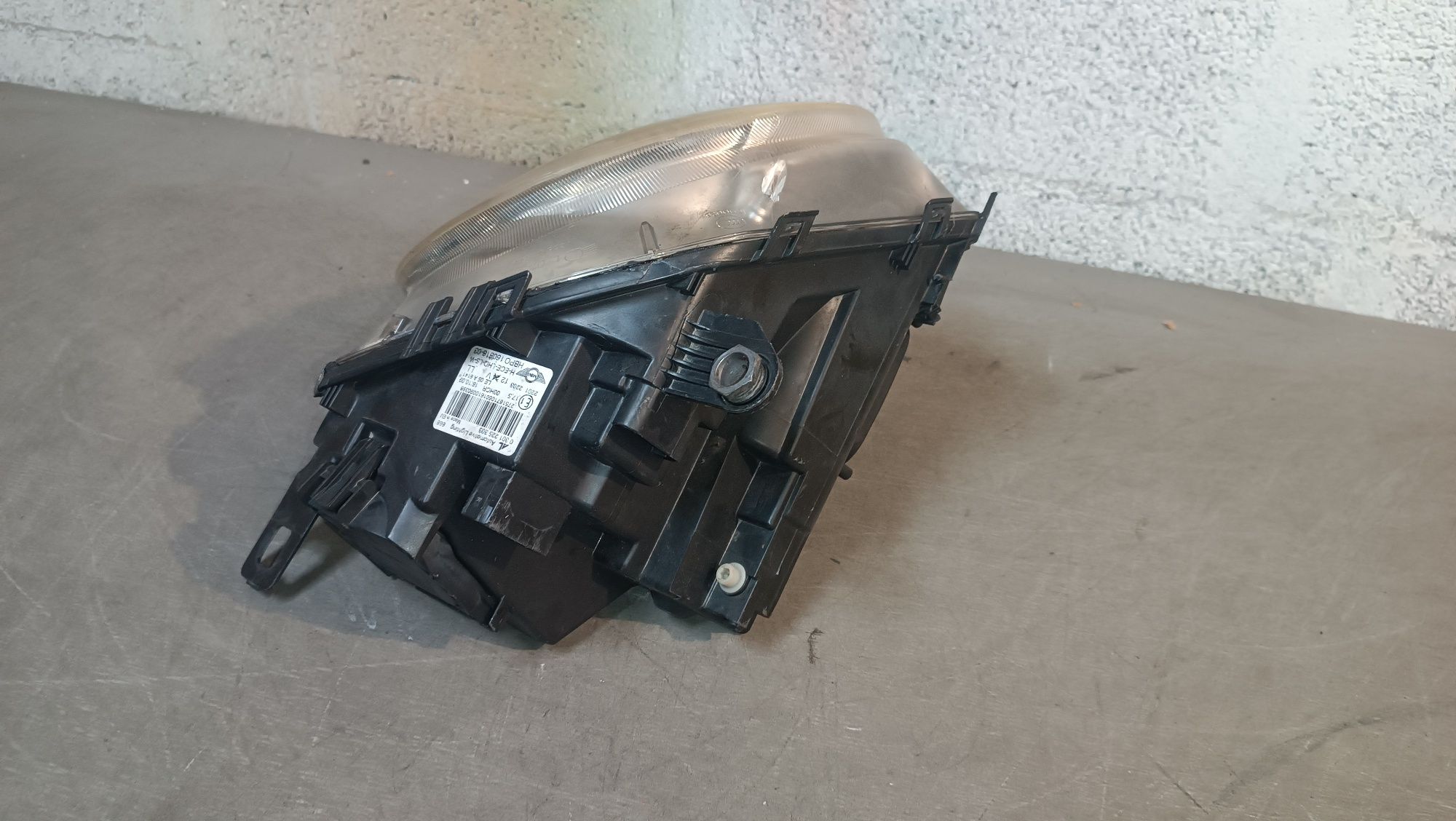 Vendo farol esquerdo de mini Cuper R56 ano 2006/15