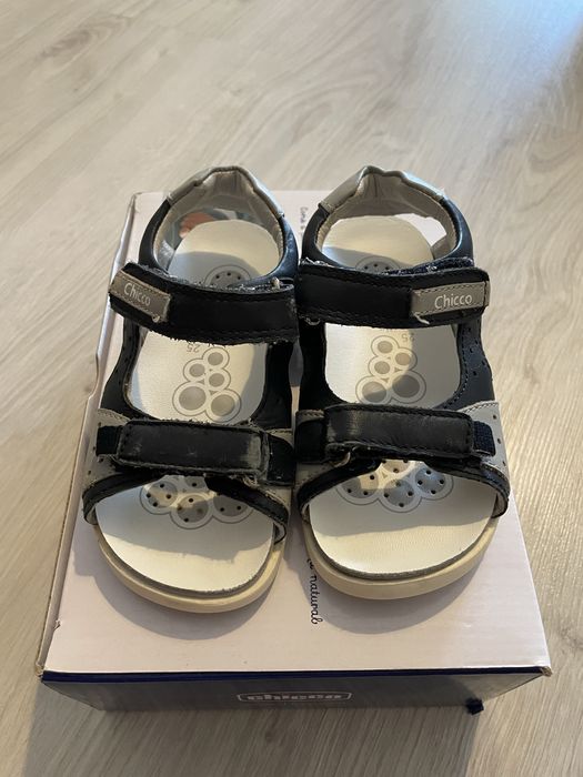 Sandálias menino Chicco