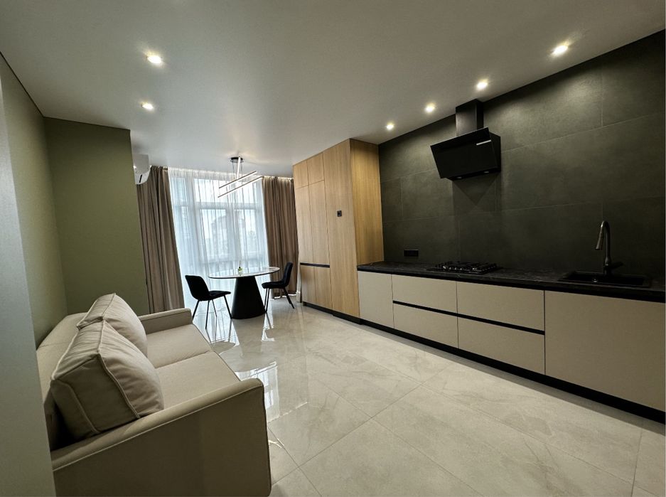 Оренда 2 кімнатна квартира +кухня-студія жк Park Residence,Липки Озеро
