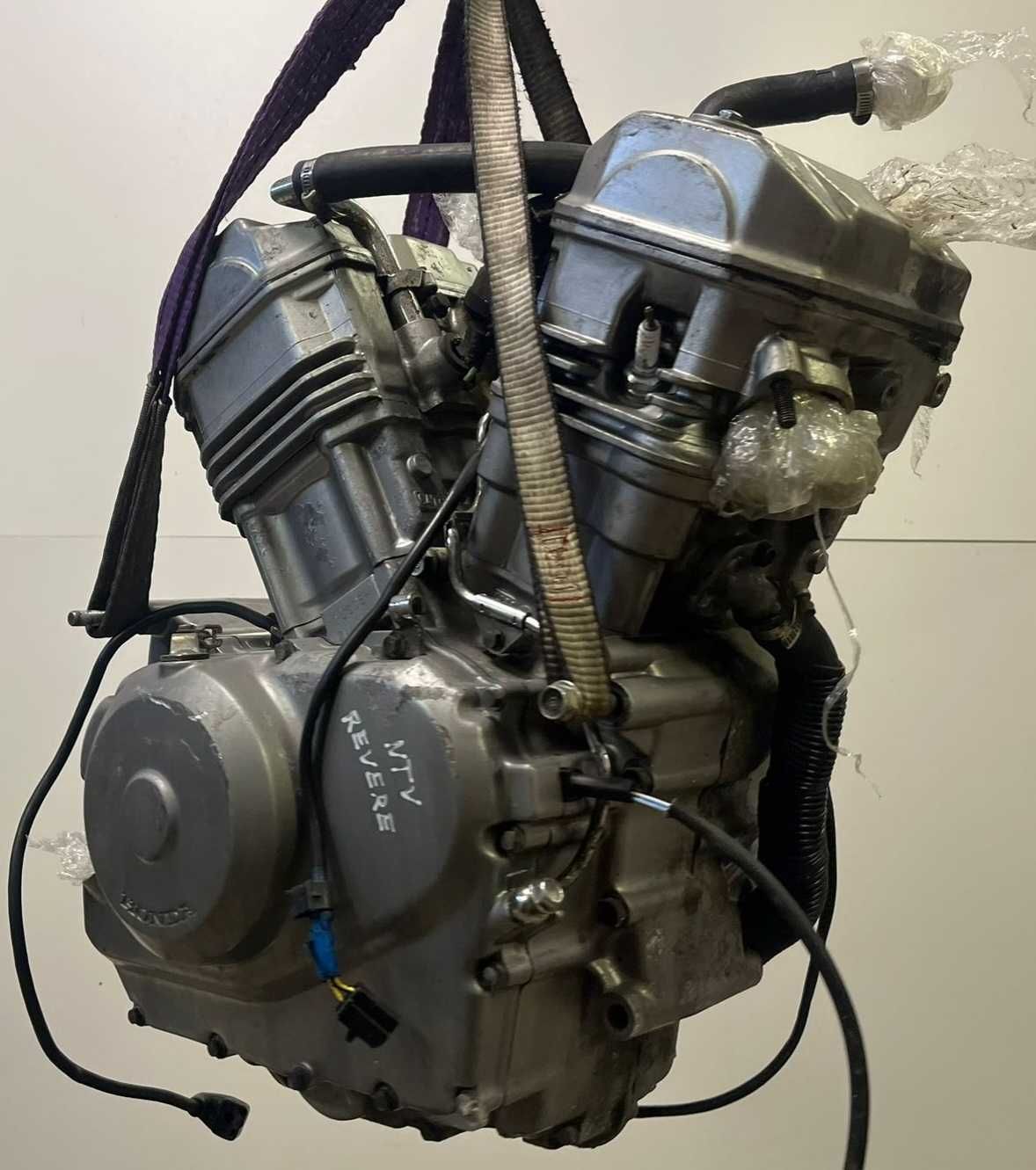 Honda NTV REVERE 650 silnik