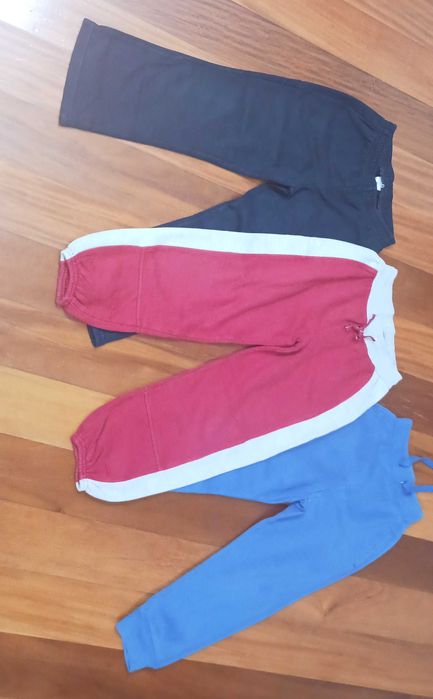 Conjunto de 3 calças de treino para criança - 5 anos