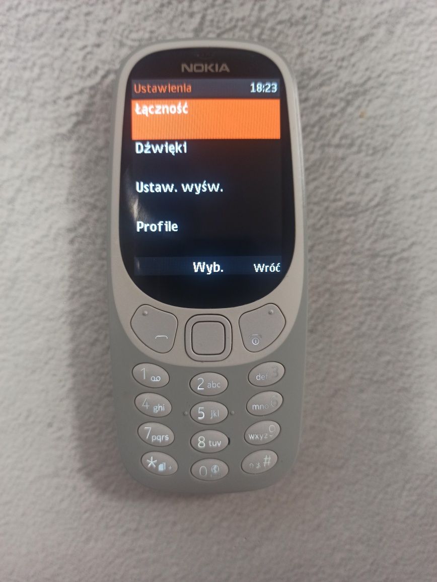 Telefon Nokia 3310, nowej generacji. Zwykły prosty telefon. Dual SIM.