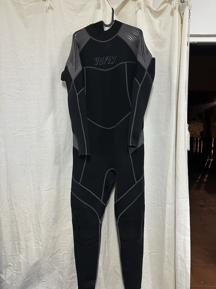 Roupa de mergulho xl nova