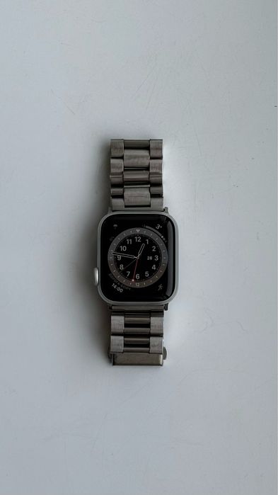 Продам СВОЇ Apple Watch 5 40mm silver сірі