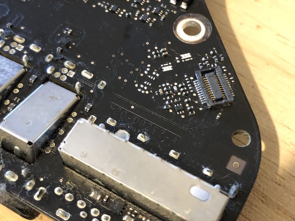 Logic Board iMac 5k para peças