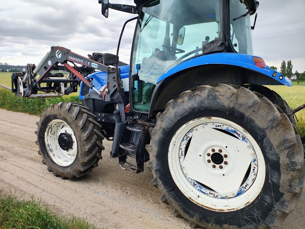 New Holland ts 100a case Claas Renault Fendt John Deere valtra massey
