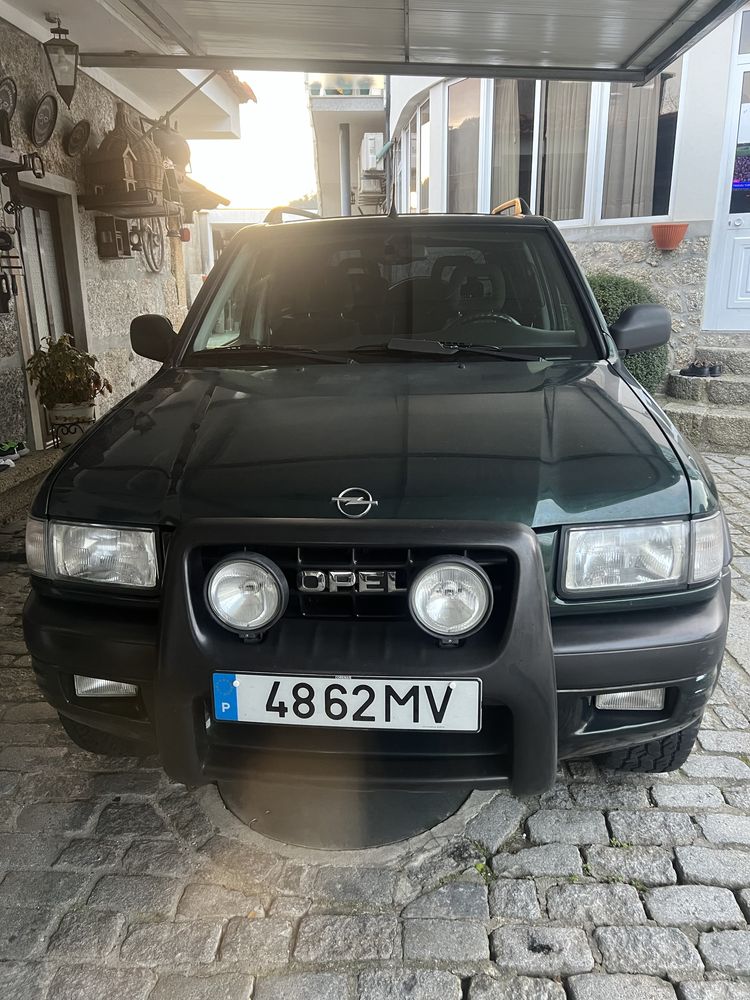 Opel Frontera RS