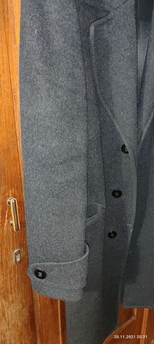 Продаётся пальто