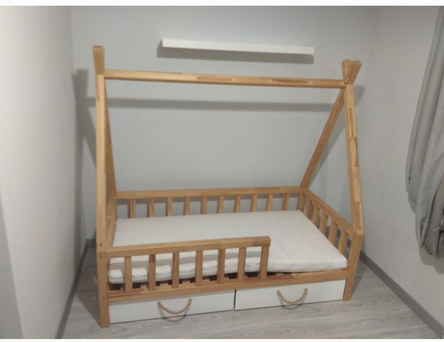 Łóżko domek 90x170 wys ok 180