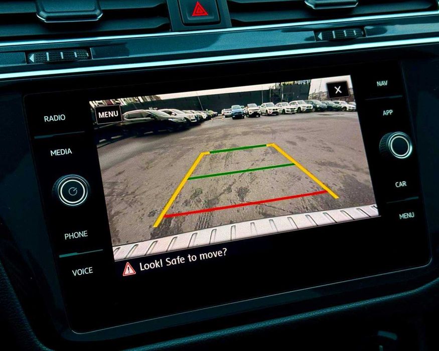 Volkswagen Tiguan SEL