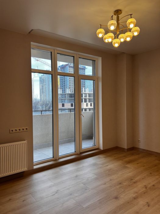 Продам 3-х комнатную в Аркадии с ремонтом .