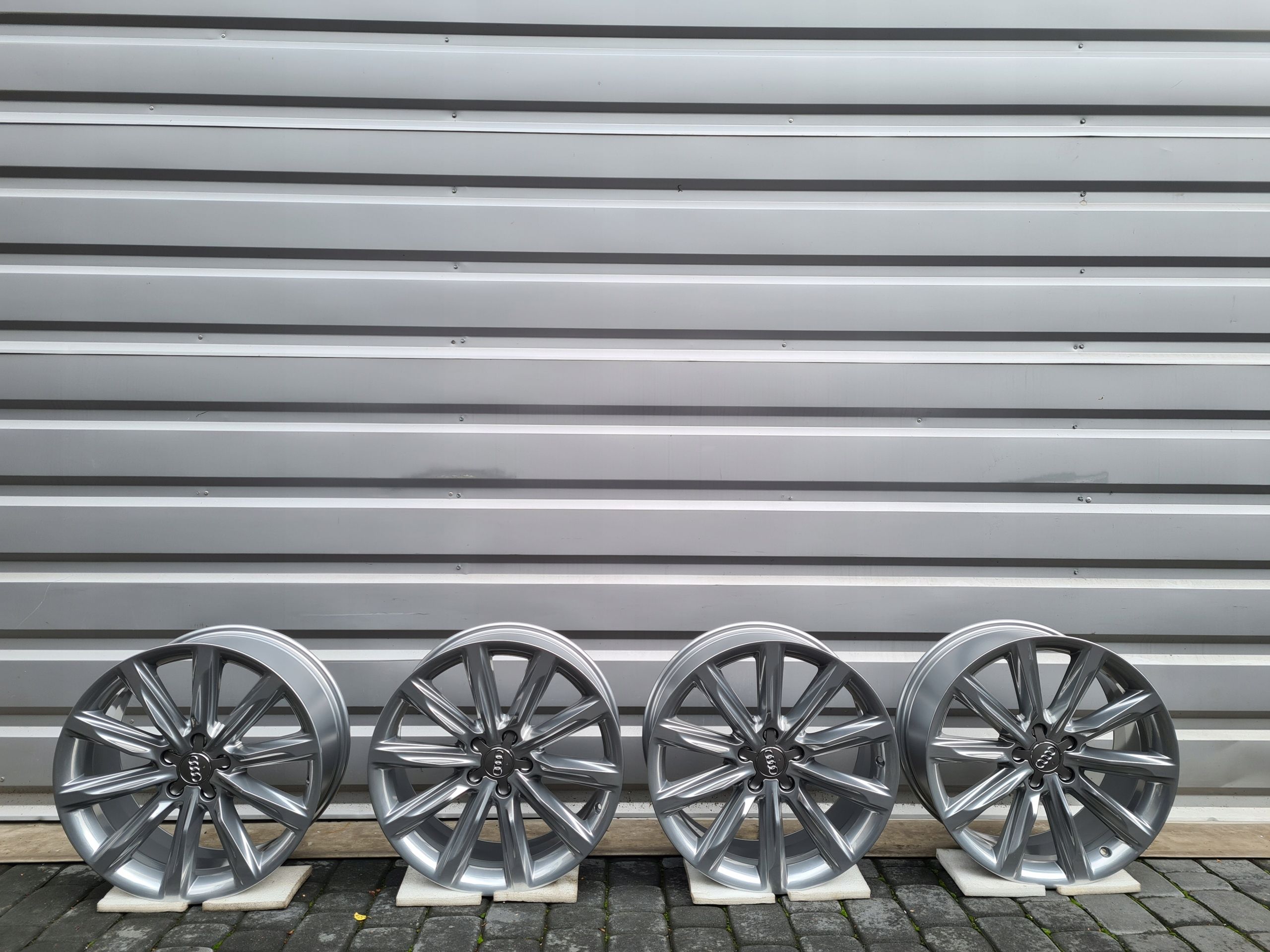 NOWE Oryginalne Felgi Audi 19 A5 A6 A7 A8 Q3 Q5 Q7