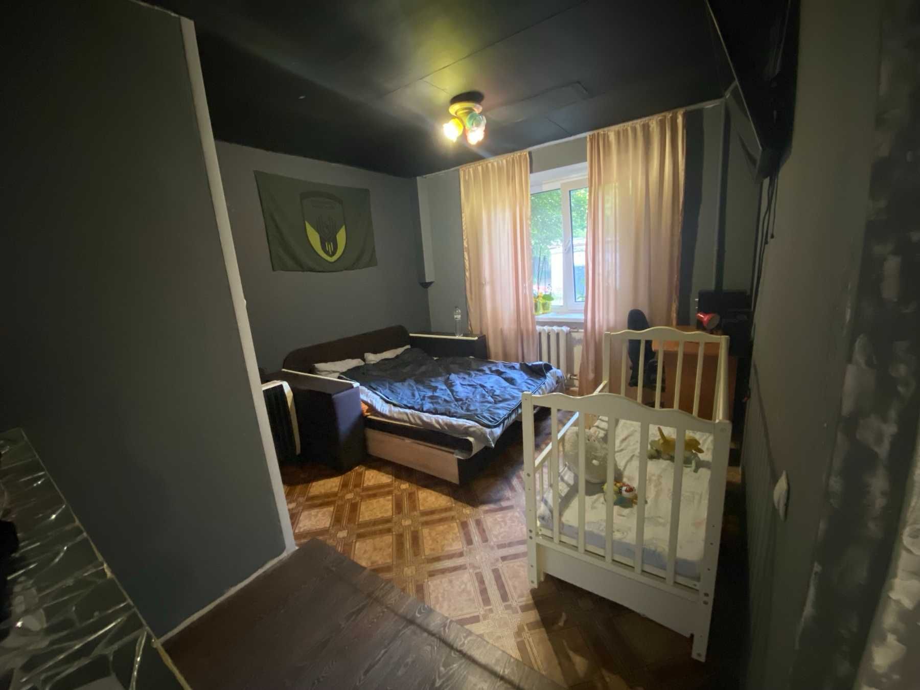 Продам 2к кв, вул. Олекси Тихого, метро Шулявська!