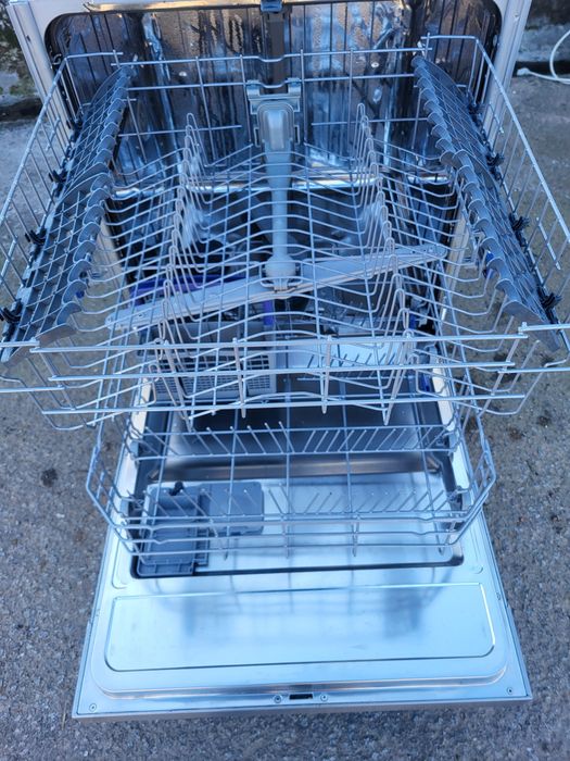 Máquina de lavar loiça Beko de encastre com entrega e garantia