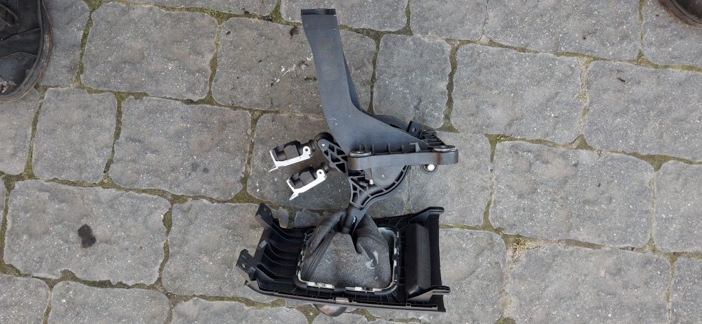 Wybierak gałka zmiany biegów opel zafira b