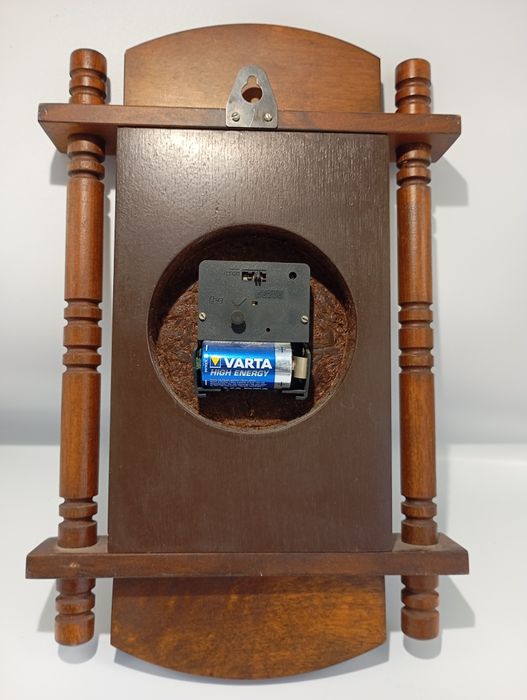 Drewniany zegar - wiszacy