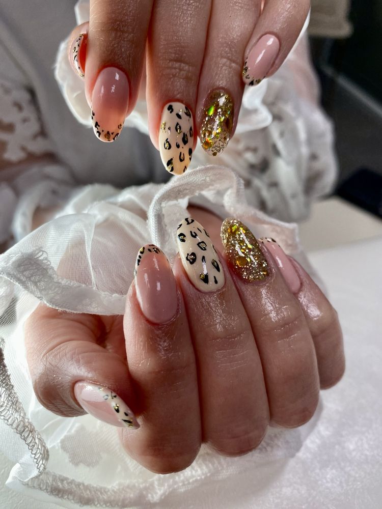 Manicure zelowy, hybrydowy przedluzanie paznokci Słupsk