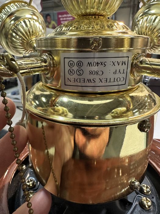 Люстра -вентилятор