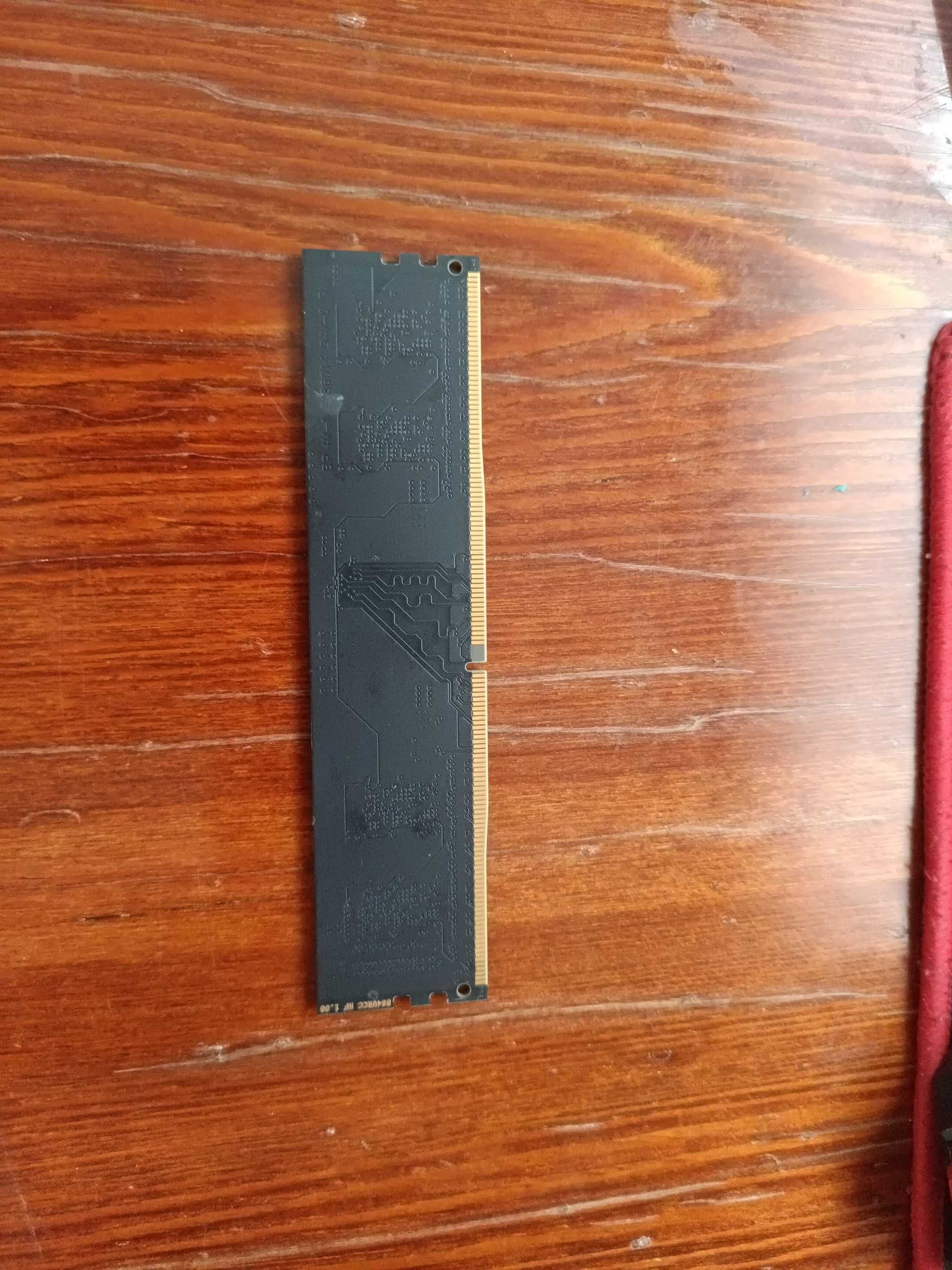 Оперативная память ddr4 на 4gb ОЗУ