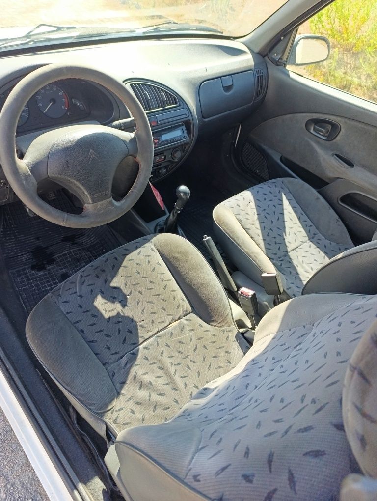Citroen Saxo comercial