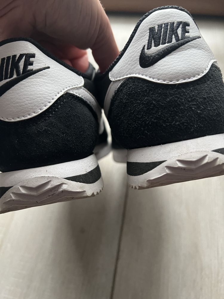Sprzedam nike Cortez