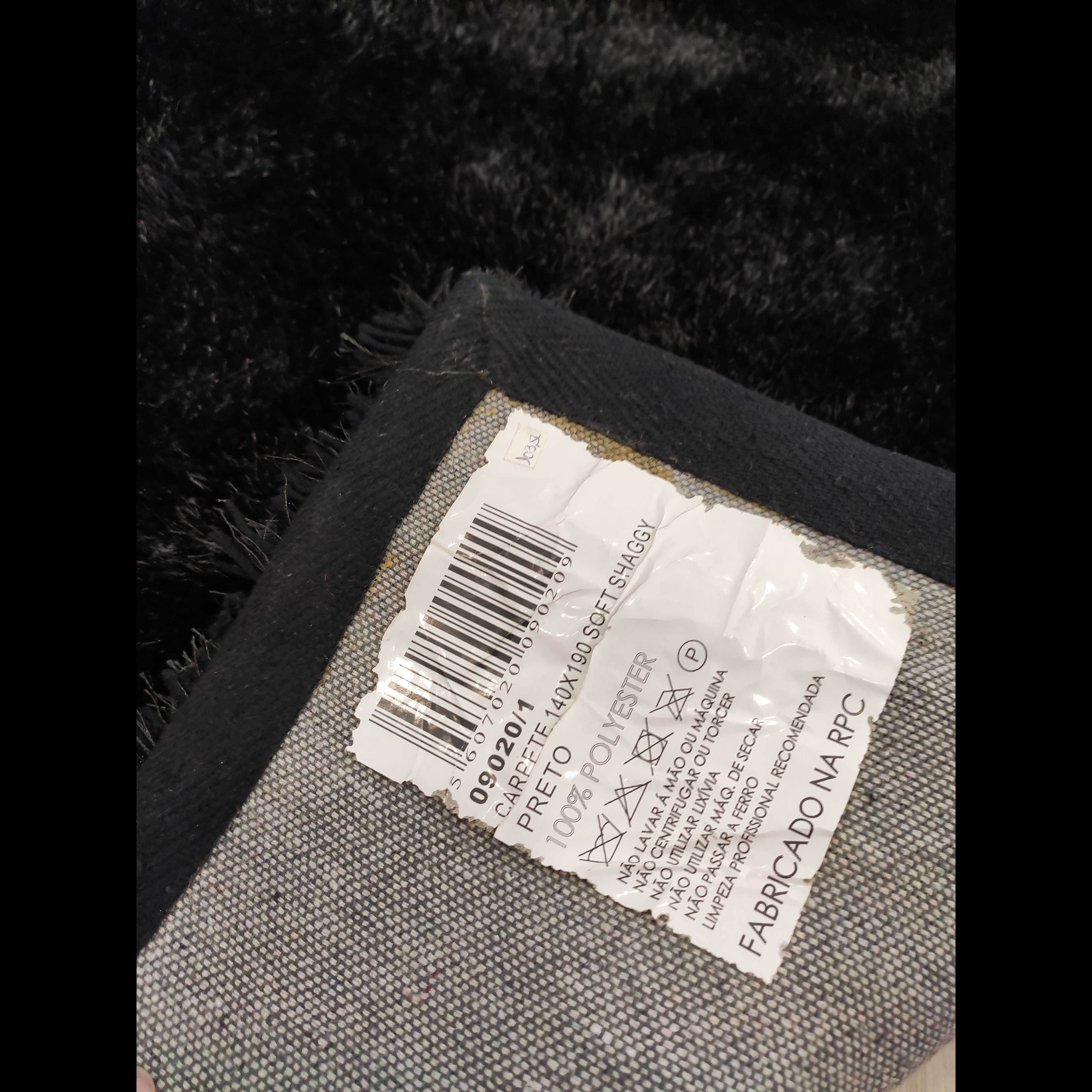 Carpete Preta Soft Shaggy 140x190