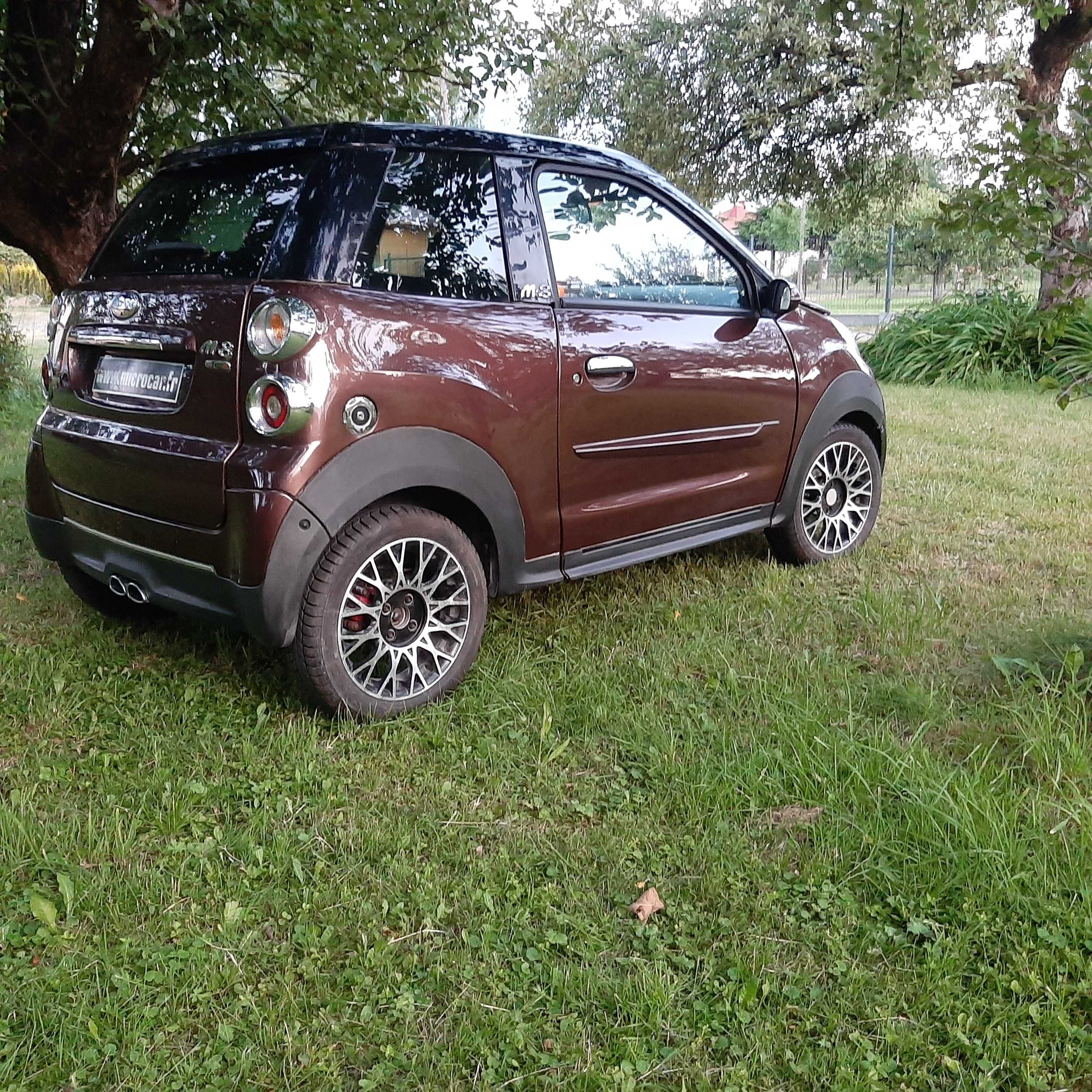 Microcar Mgo M8 Aixam Mega Ligier Js 50 l6e od 14 lat