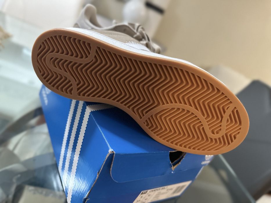 Adidas Campus 00s