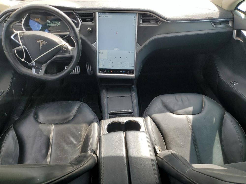 Tesla Model S P85 2014 Performance