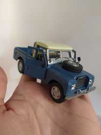 Land Rover Cararama series 3