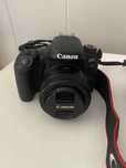 CANON REFLEX 77D + 50mm 1.8