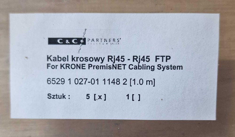 Gniazda RJ45 i patchkordy