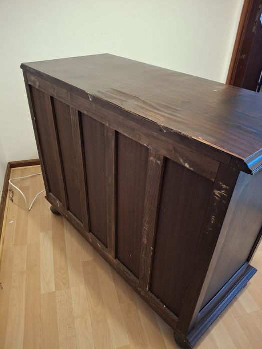 Cómoda Madeira 4 Gavetas