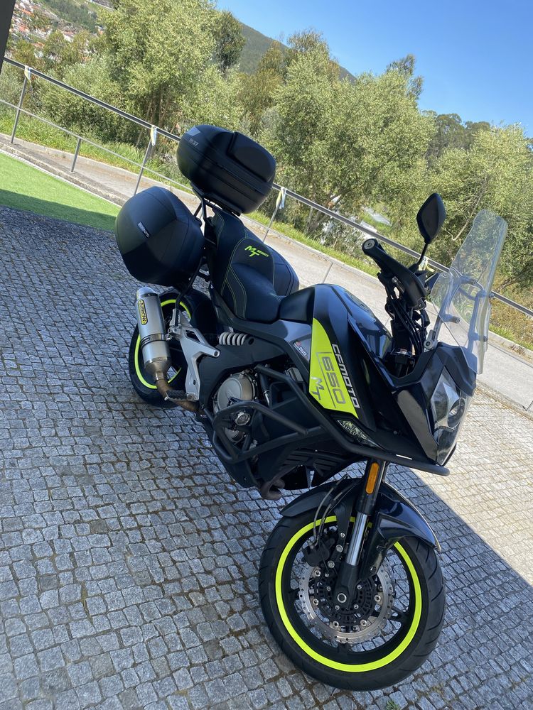 Cfmoto 650 mt 2021