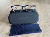 Oprawki Tommy Hilfiger z etui i ściereczką