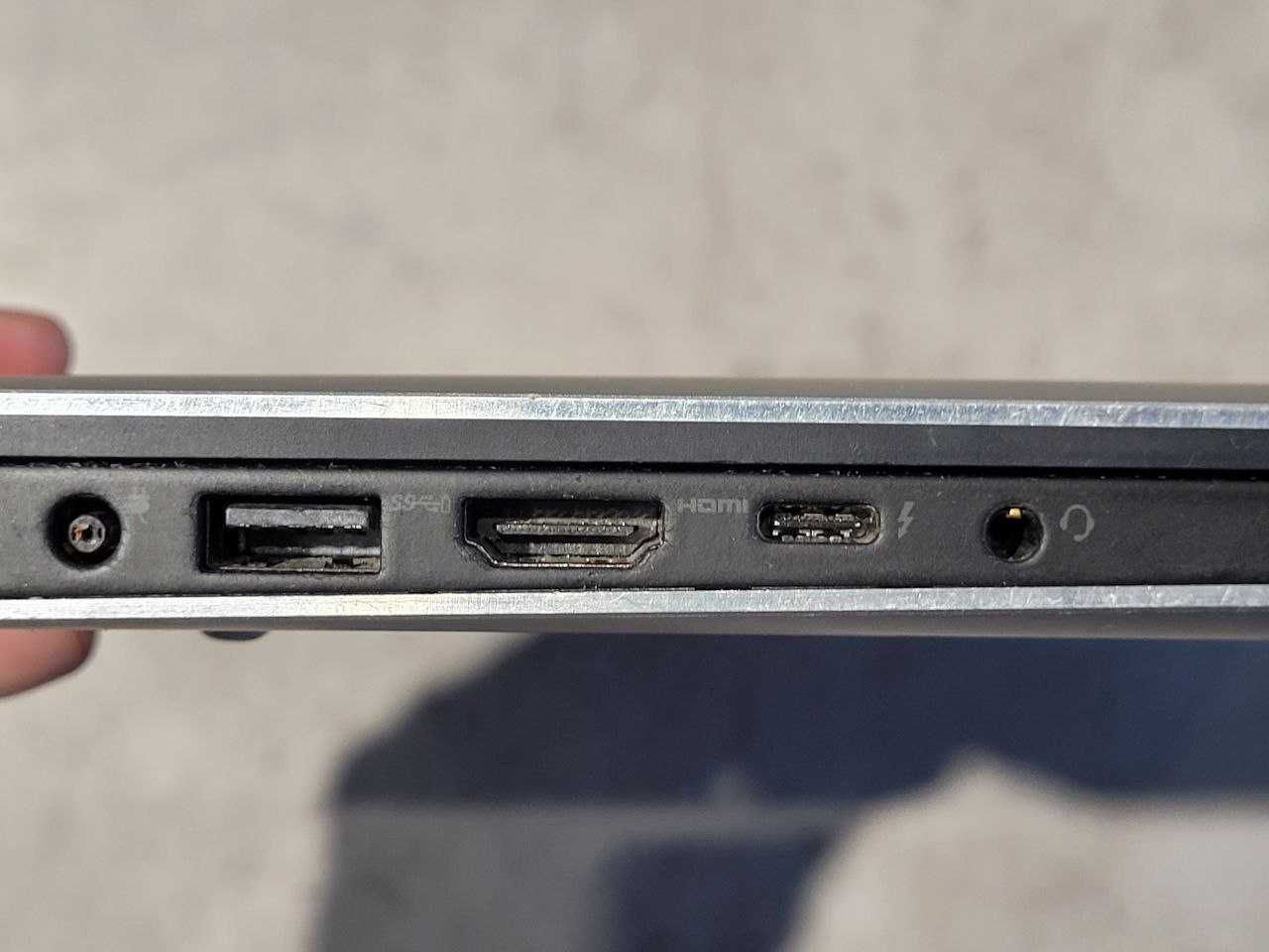 Dell XPS 15 9570
