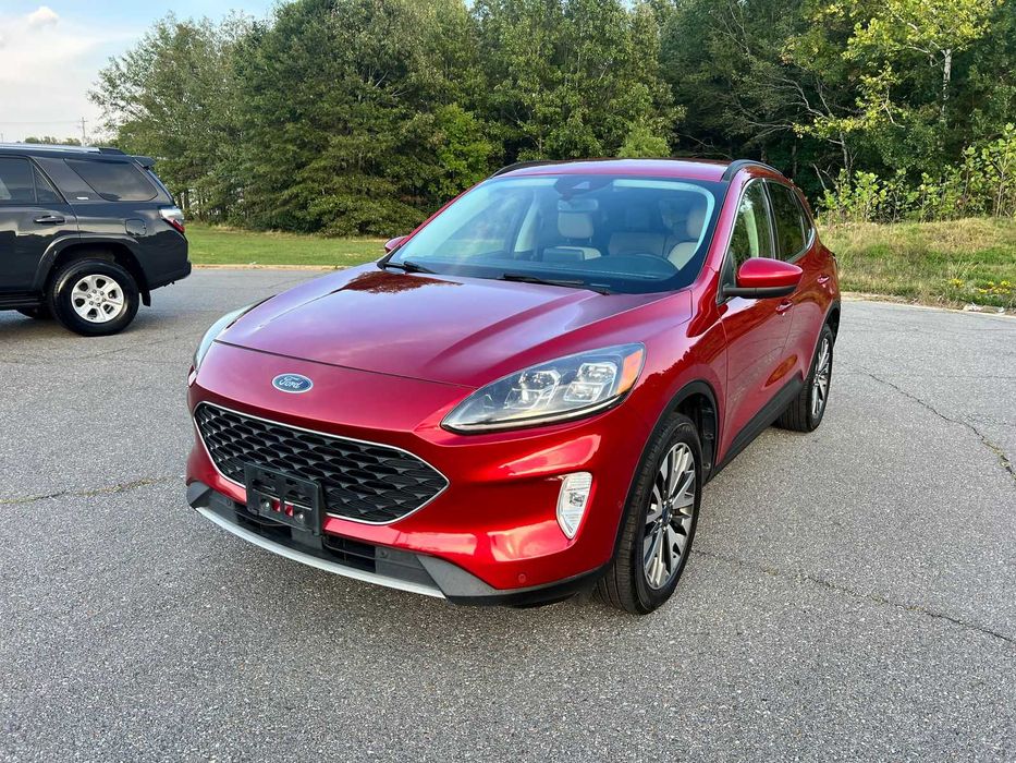 Ford Escape Titanium SEL 1 właściciel
