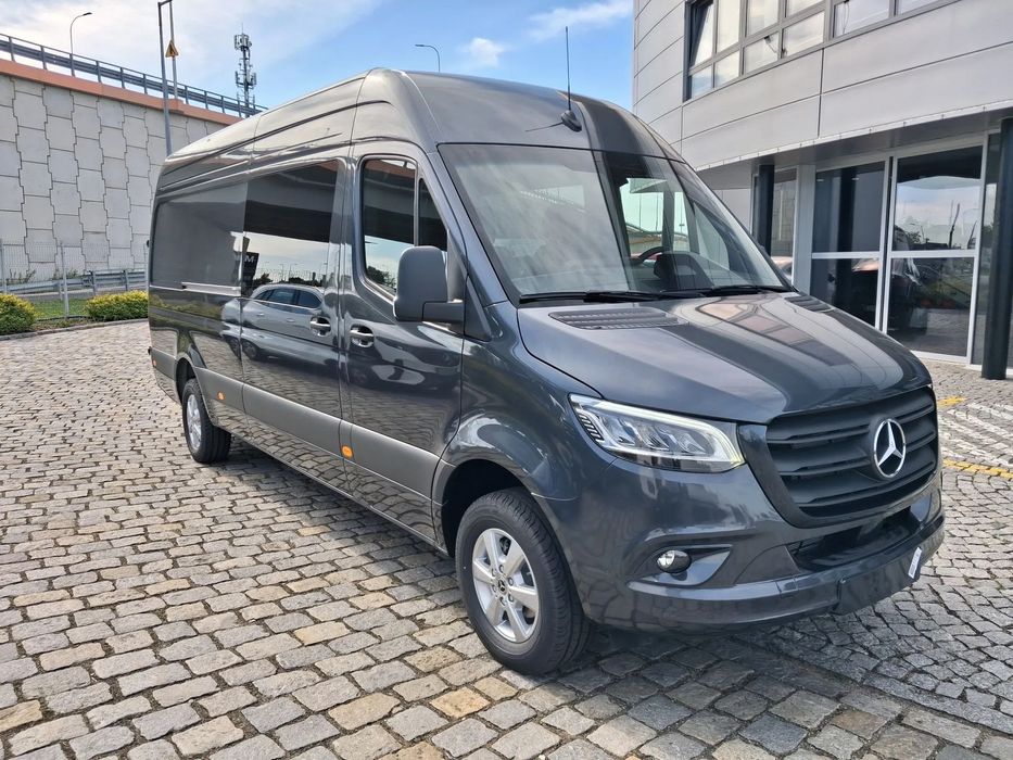 Mercedes-Benz Sprinter 317 CDI  Furgon długi (L3H2) 2025 Brygadowy