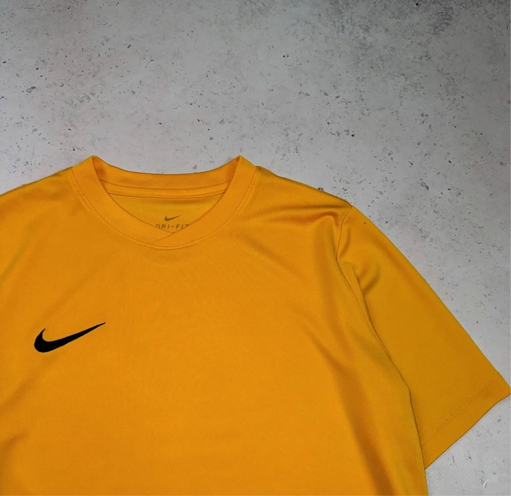 Найк Dri-Fit T-Shirt ( футболка nike )