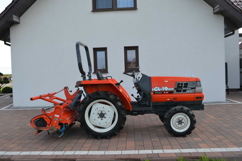 Traktorek japoński mini traktor Kubota W Yanmar japonski