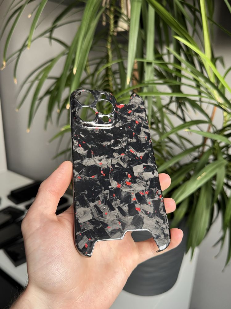 Чохол для iPhone 15 Pro. Чохол з кованого карбону для айфона