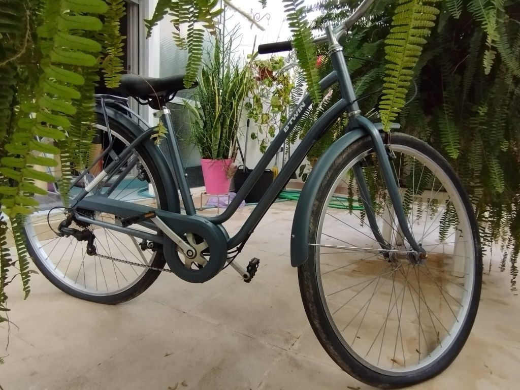 Bicicleta pasteleira BTwin