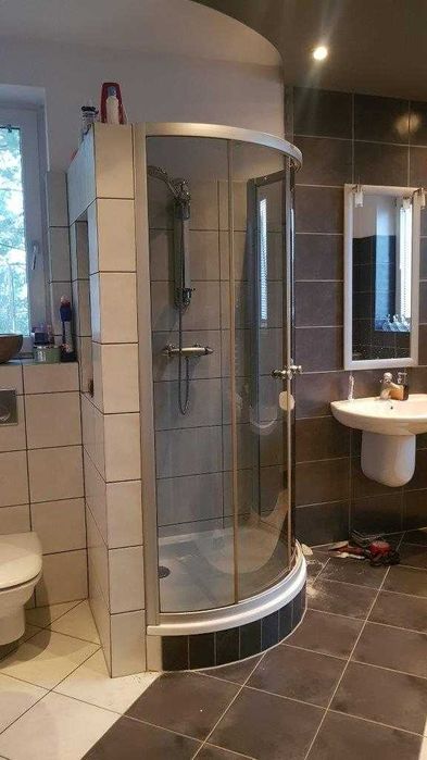 kabina prysznicowa z brodzikiem